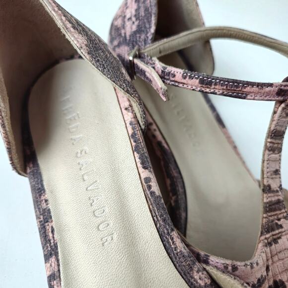 Freda Salvador Tulip Flat Ankle Strap Pointed Toe Flats in Nude Snake Size 7 - Picture 5 of 13